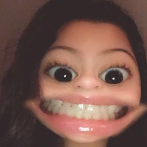 Meet your Posher, Alyz